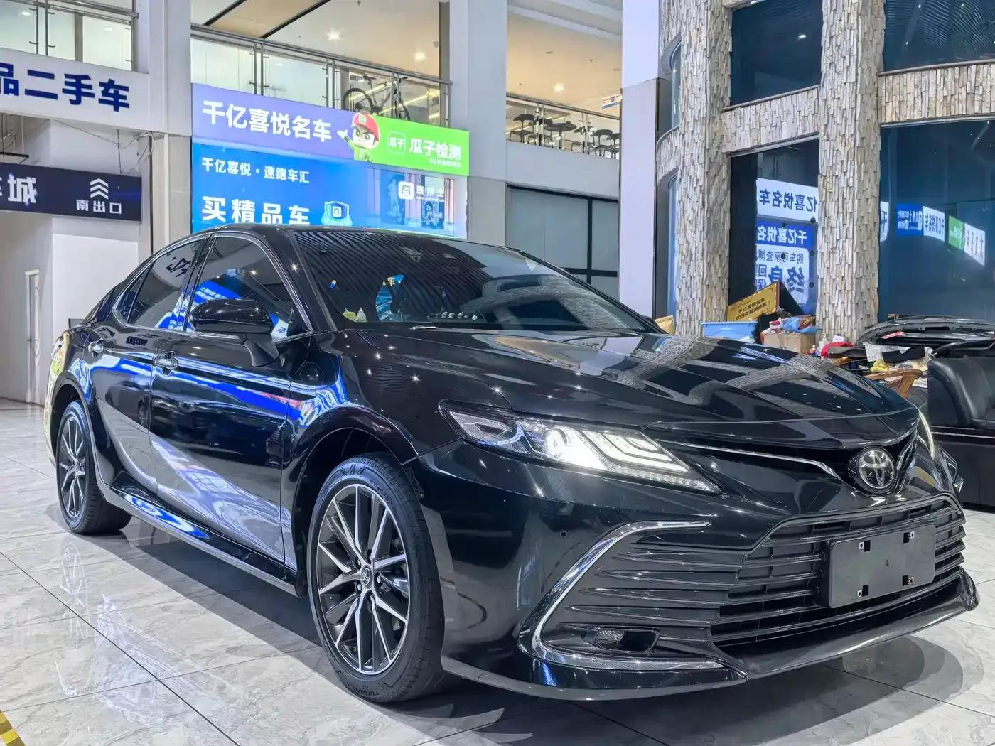 Camry 2021 2.5G Luxury Edition — миниатюра 3