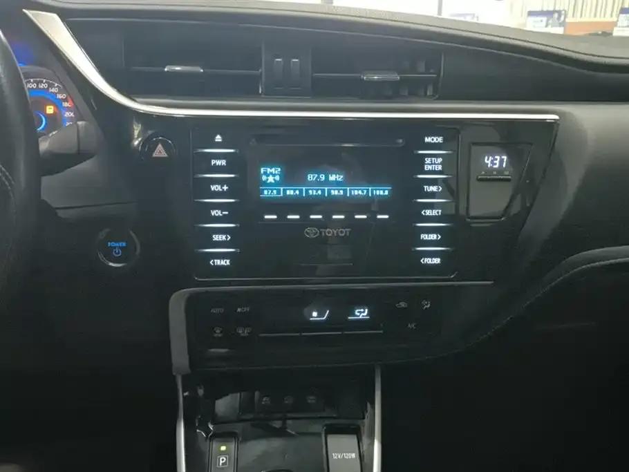 2018 Toyota Corolla Hybrid 1.8L E-CVT Smart Edition — миниатюра 12