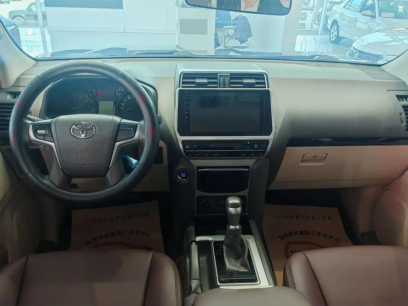 2019 Prado (Imported) 4.0L Middle East Version — миниатюра 10