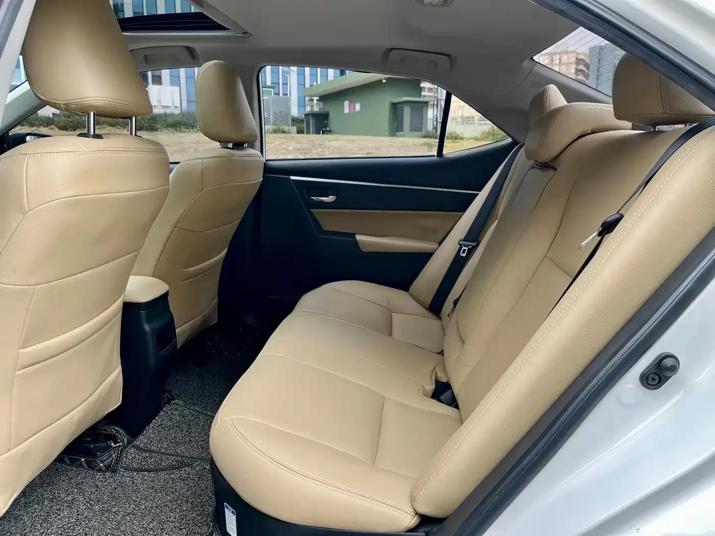 Corolla Hybrid E+ 2020 1.8L E-CVT Comfort Edition — миниатюра 6