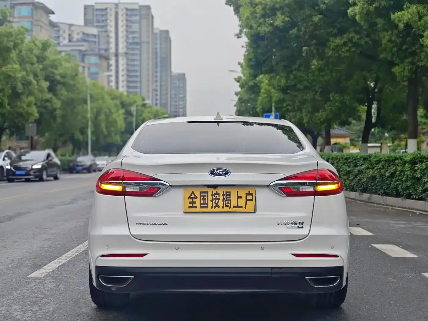2020 Ford Mondeo EcoBoost 180 Fashion Edition — миниатюра 5