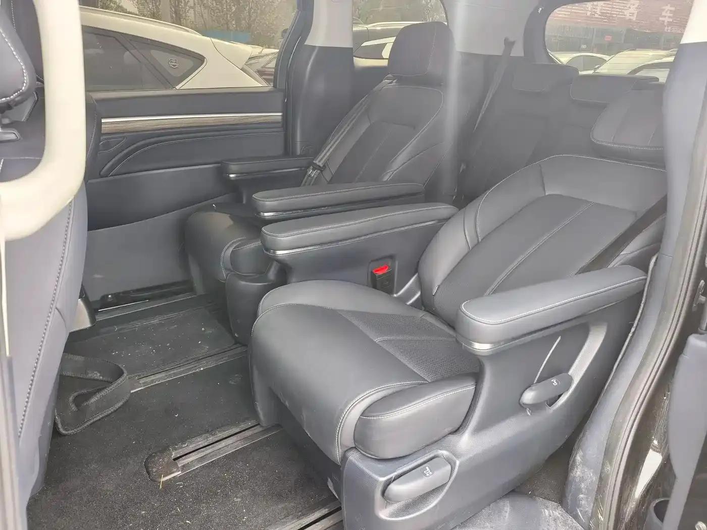 Trumpchi M8 2024 Leading Series 390T Luxury Edition — миниатюра 5