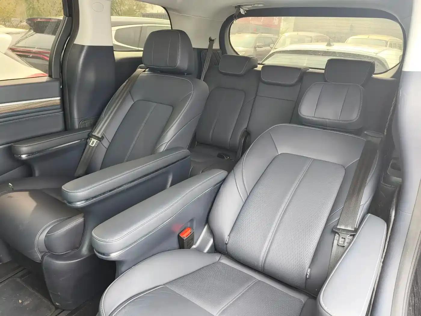 Trumpchi M8 2024 Leading Series 390T Luxury Edition — миниатюра 8