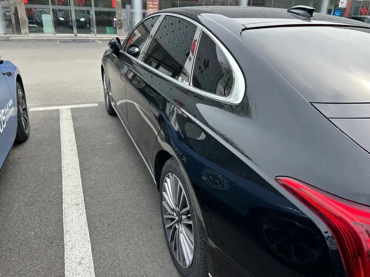 Hongqi H9 2023 2.0T Intelligent Flagship Edition — миниатюра 5