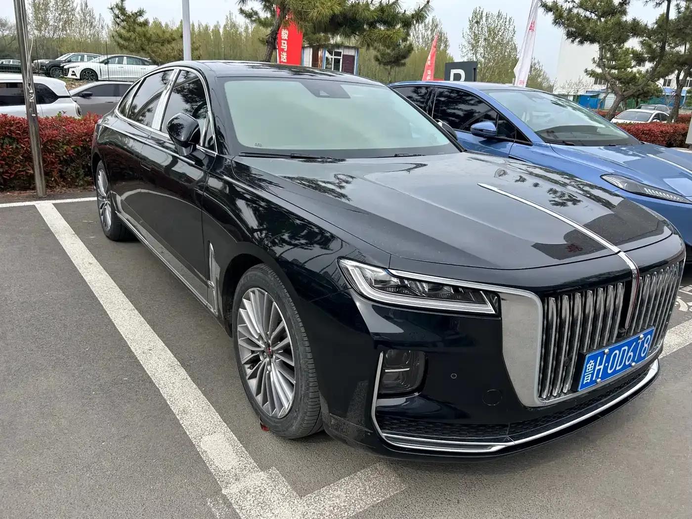 Hongqi H9 2023 2.0T Intelligent Flagship Edition — миниатюра 8