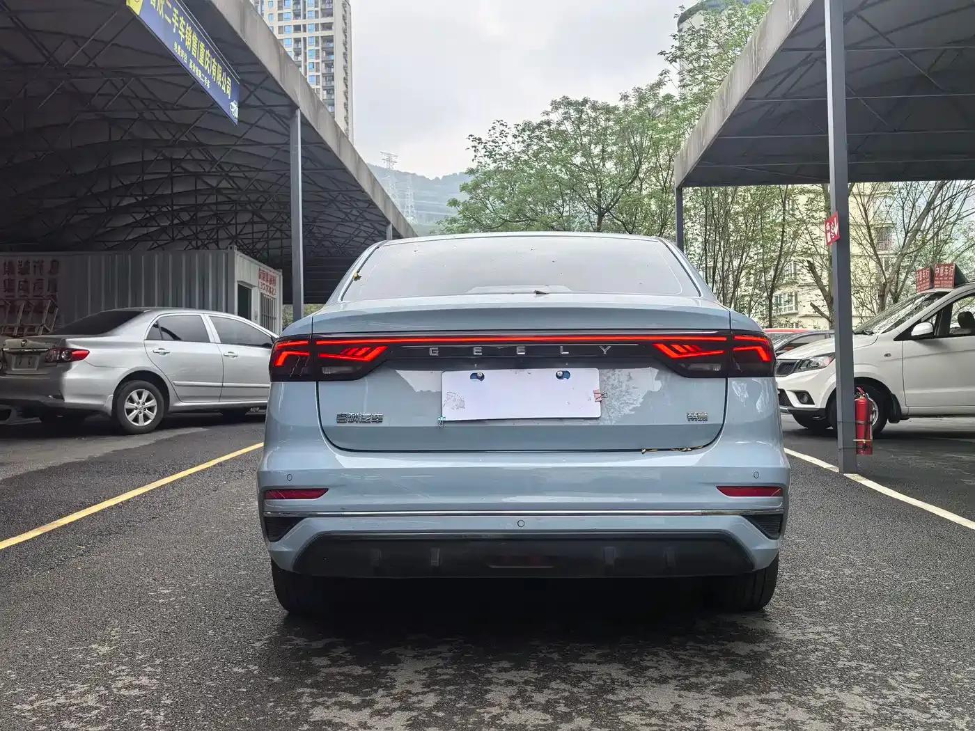 Geely Emgrand 2023 4th Generation Champion Edition 1.5L CVT Premium — миниатюра 4