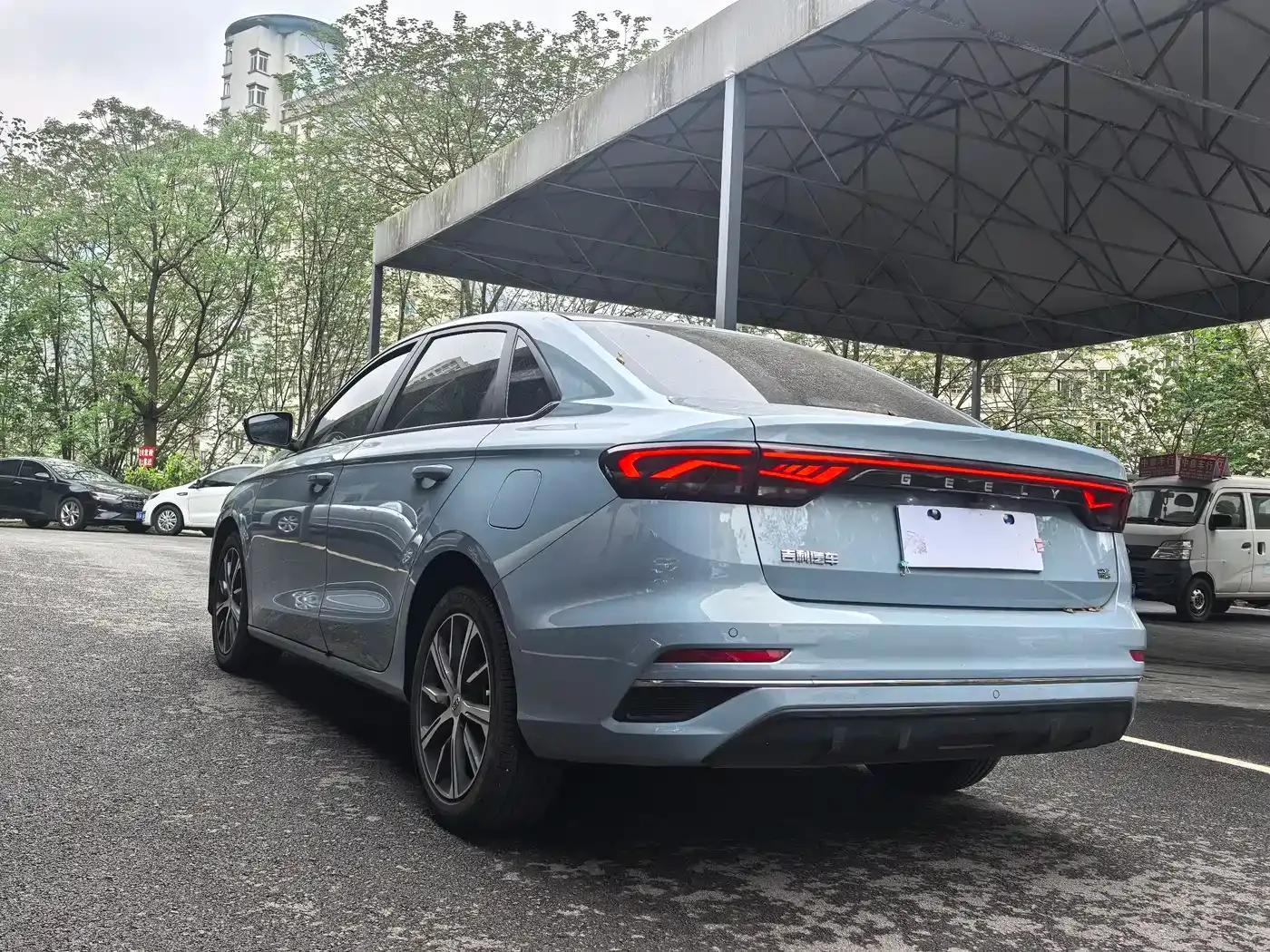 Geely Emgrand 2023 4th Generation Champion Edition 1.5L CVT Premium — миниатюра 5