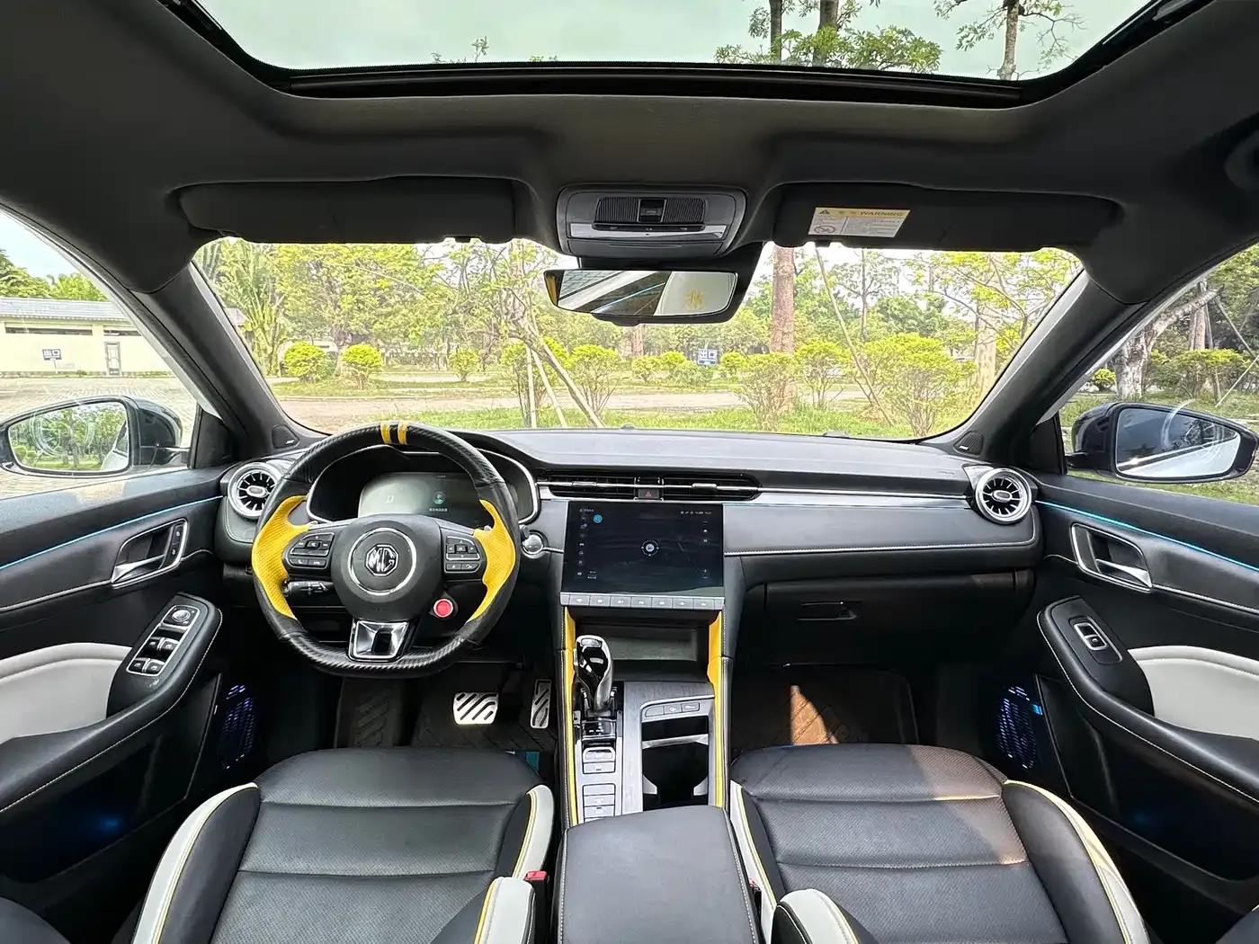 MG6 2021 Pro 1.5T Automatic Trophy Flagship Edition — миниатюра 21