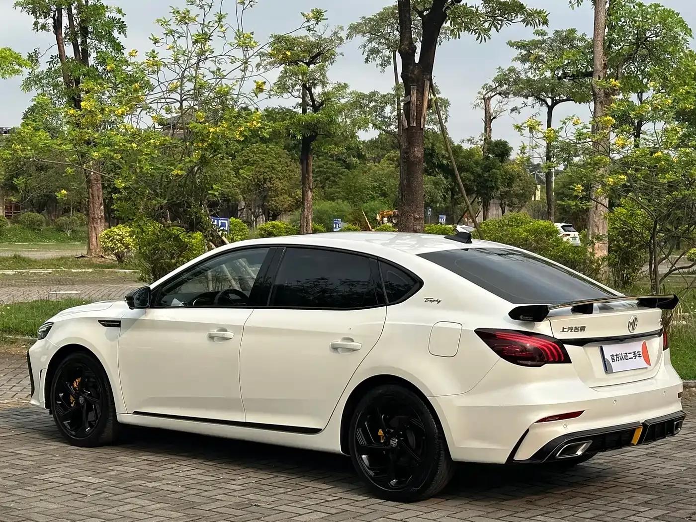 MG6 2021 Pro 1.5T Automatic Trophy Flagship Edition — миниатюра 7