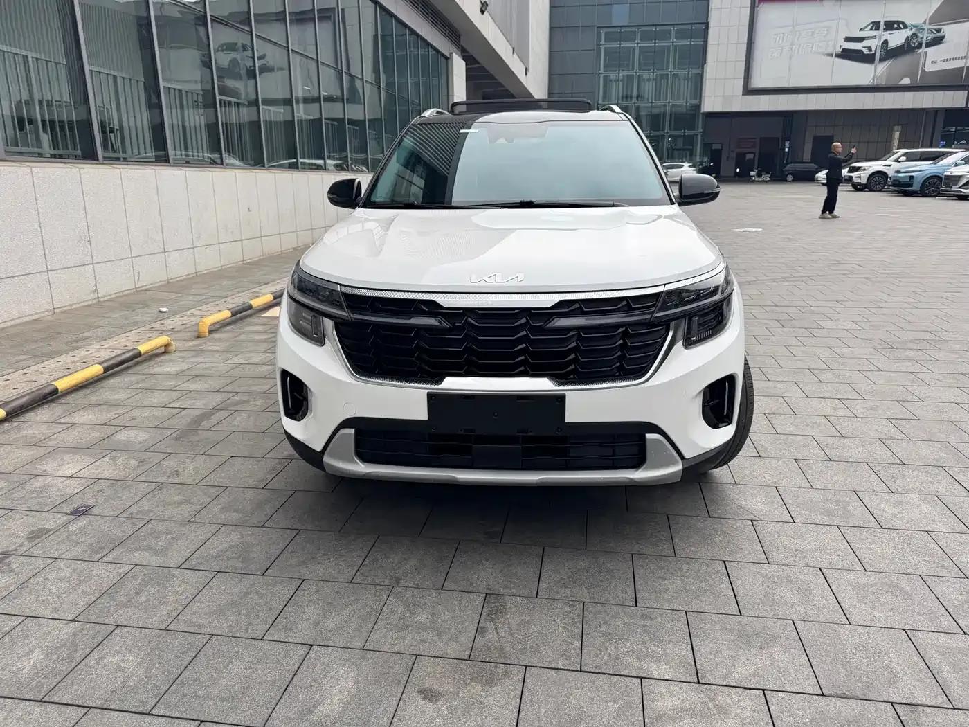 2023 Citroën Cytus 1.5L CVT Luxury Edition — миниатюра 2