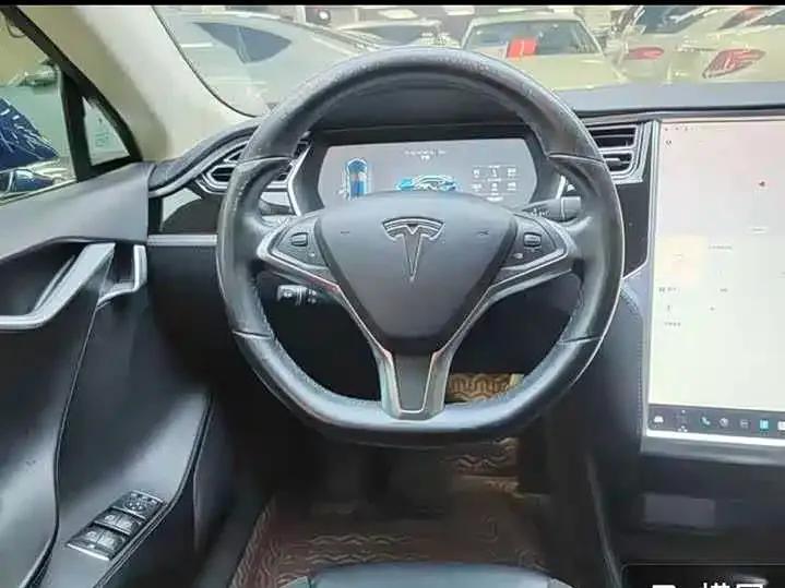 2016 Model S 70 — миниатюра 6