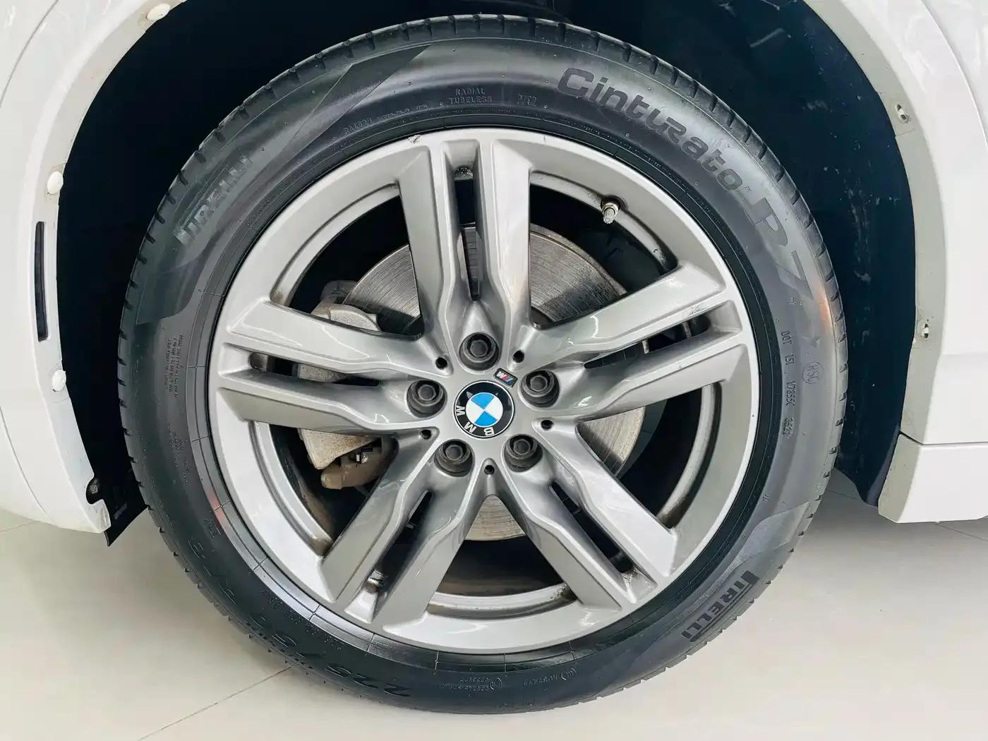 2021 BMW X2 Facelift sDrive25i M Sport Package — миниатюра 3
