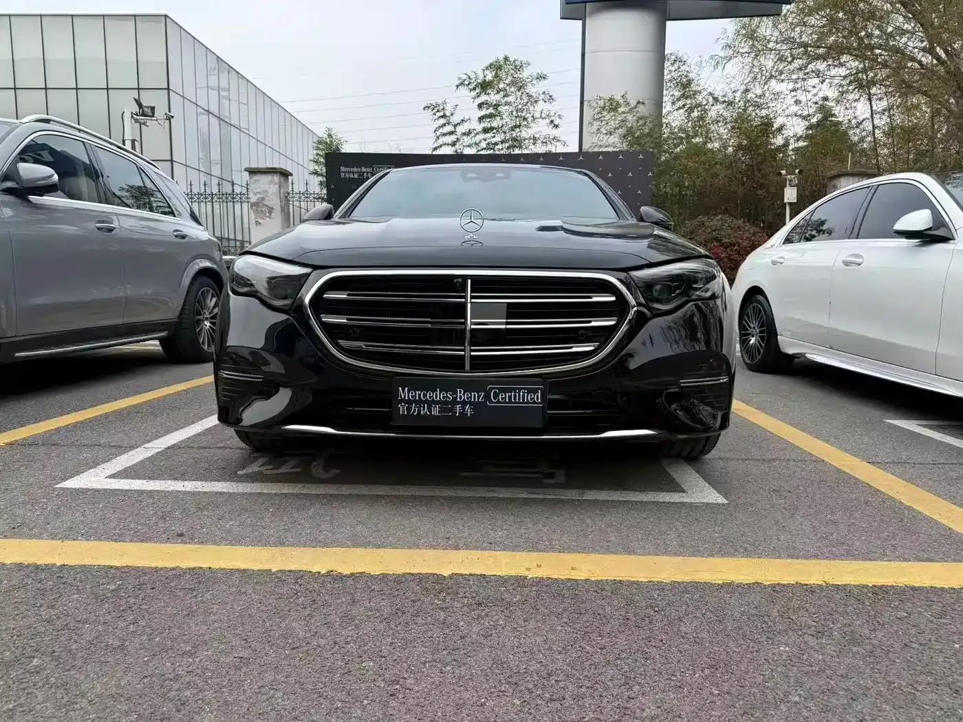 2025 Mercedes-Benz E-Class E 300 L Luxury — миниатюра 2