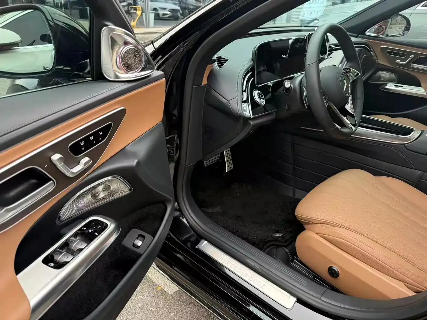 2025 Mercedes-Benz E-Class E 300 L Luxury — миниатюра 9
