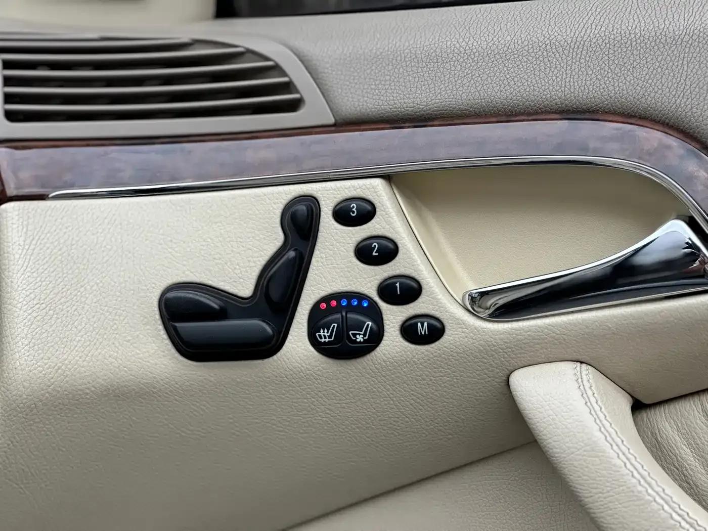 Mercedes-Benz S-Class 2004 S 500 — миниатюра 12