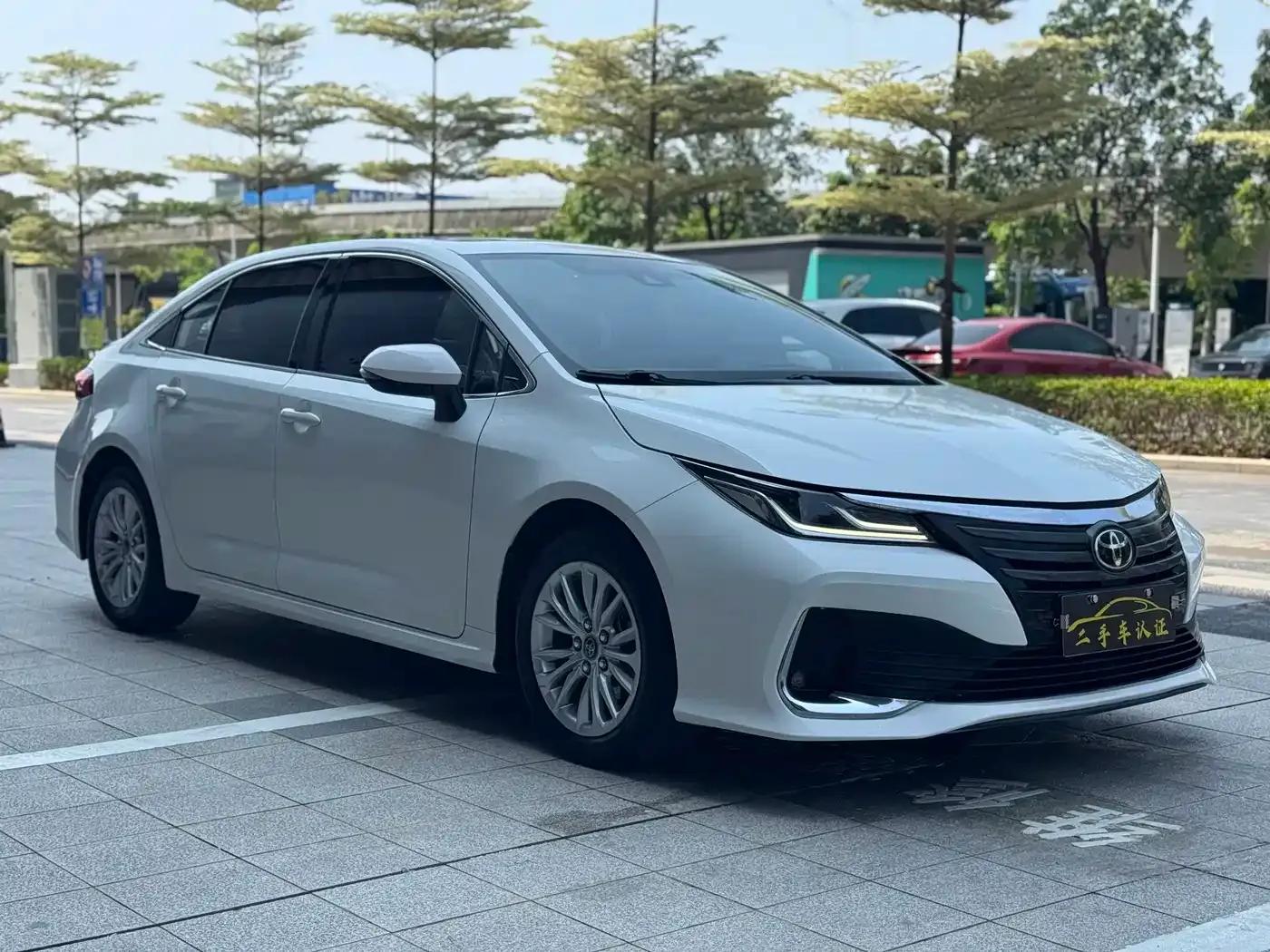 2023 Avalon 2.0L Elite Edition — миниатюра 2