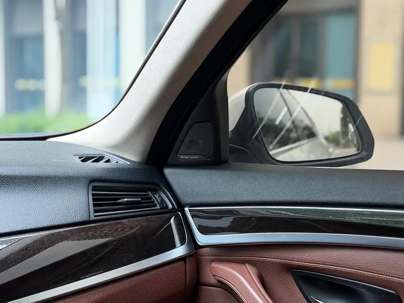 2014 BMW 5 Series 535Li Leading Edition — миниатюра 7