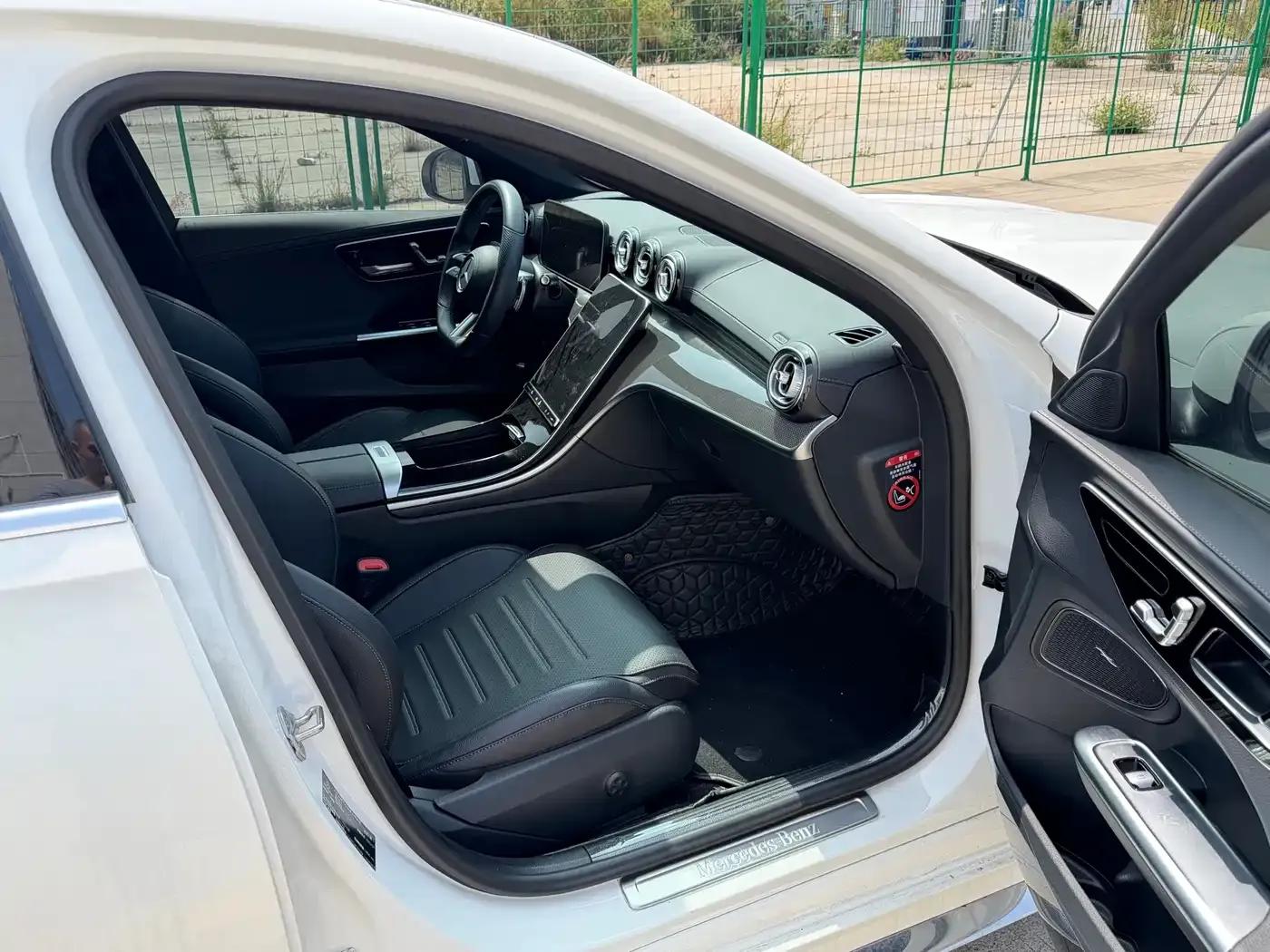 Mercedes-Benz C-Class 2023 Facelift C 260 L Sport Edition — миниатюра 6