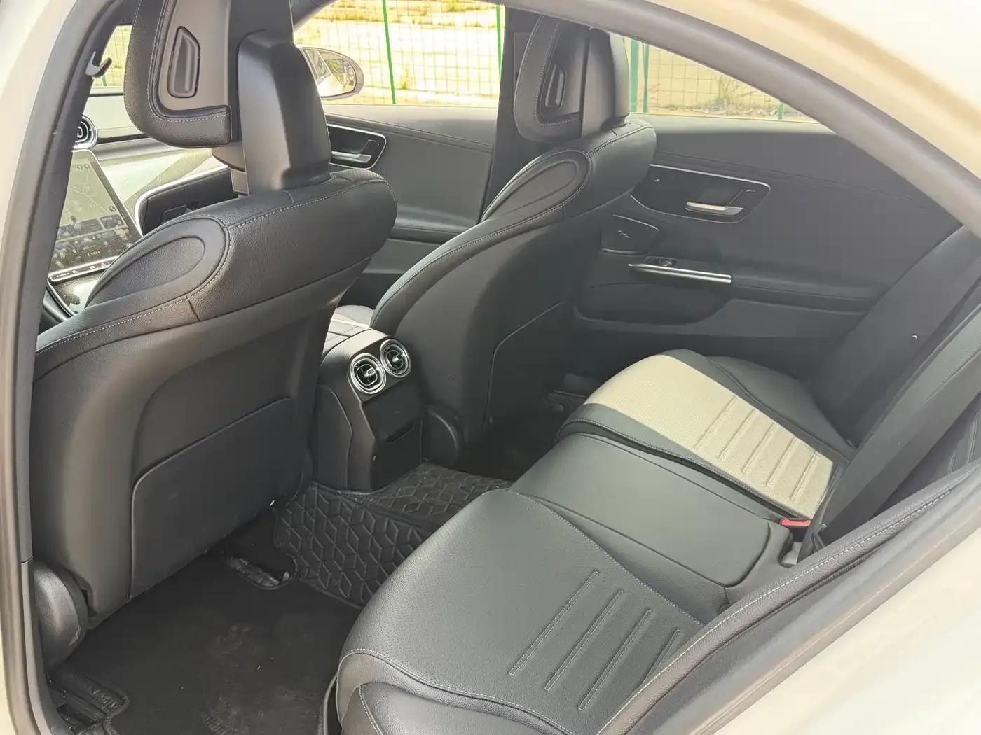 Mercedes-Benz C-Class 2023 Facelift C 260 L Sport Edition — миниатюра 8
