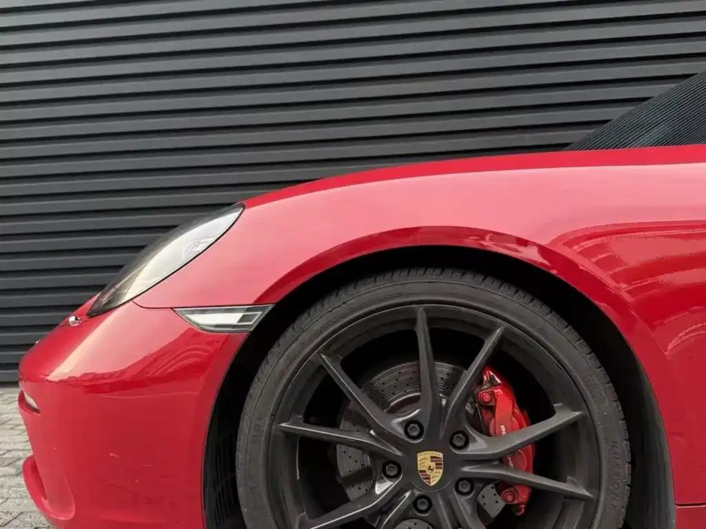 2018 Porsche 718 Boxster 2.0T — миниатюра 2