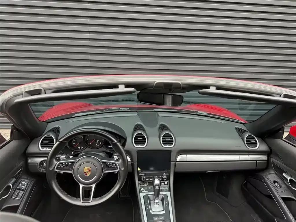 2018 Porsche 718 Boxster 2.0T — миниатюра 7