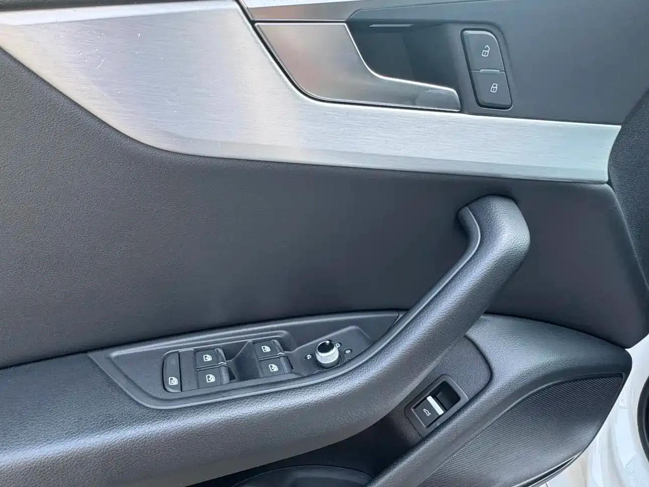 Audi A4L 2022 40 TFSI Fashion Dynamic Edition — миниатюра 23