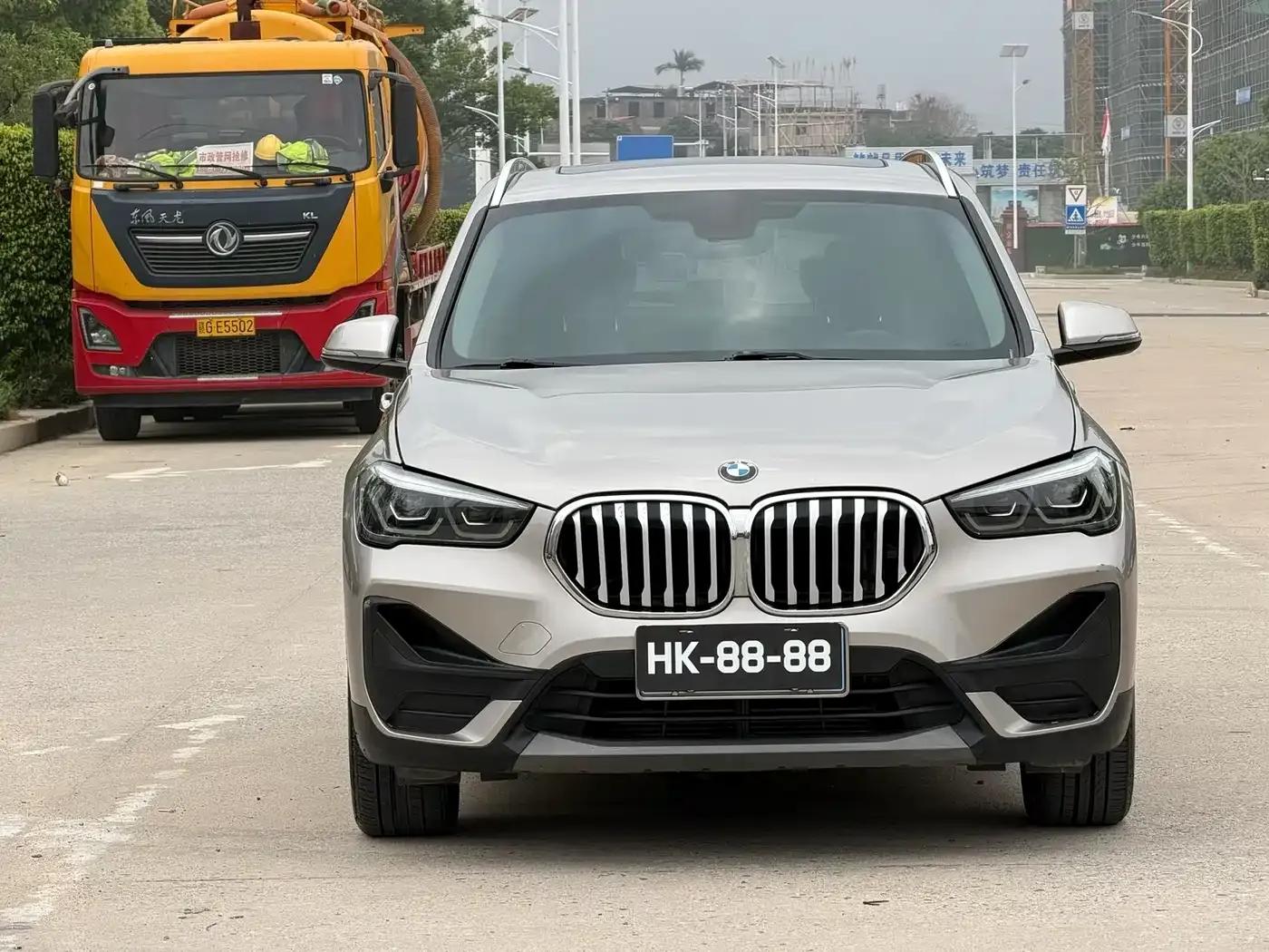 BMW X1 2020 sDrive20Li Fashion Edition — миниатюра 1