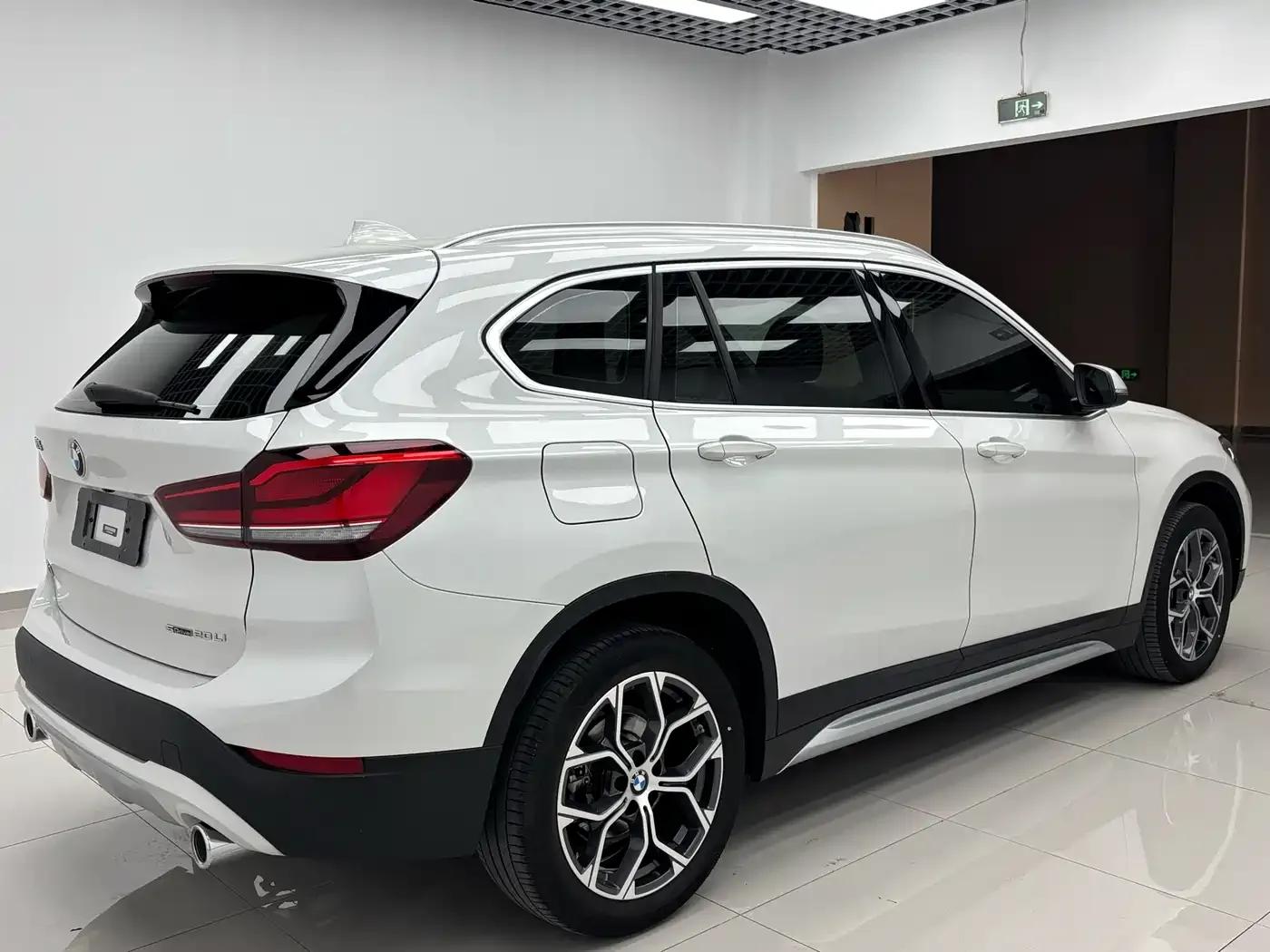 BMW X1 2022 sDrive20Li Fashion Edition — миниатюра 6