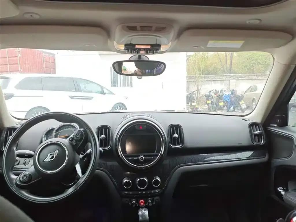 2017 MINI COUNTRYMAN 1.5T COOPER ALL4 — миниатюра 4
