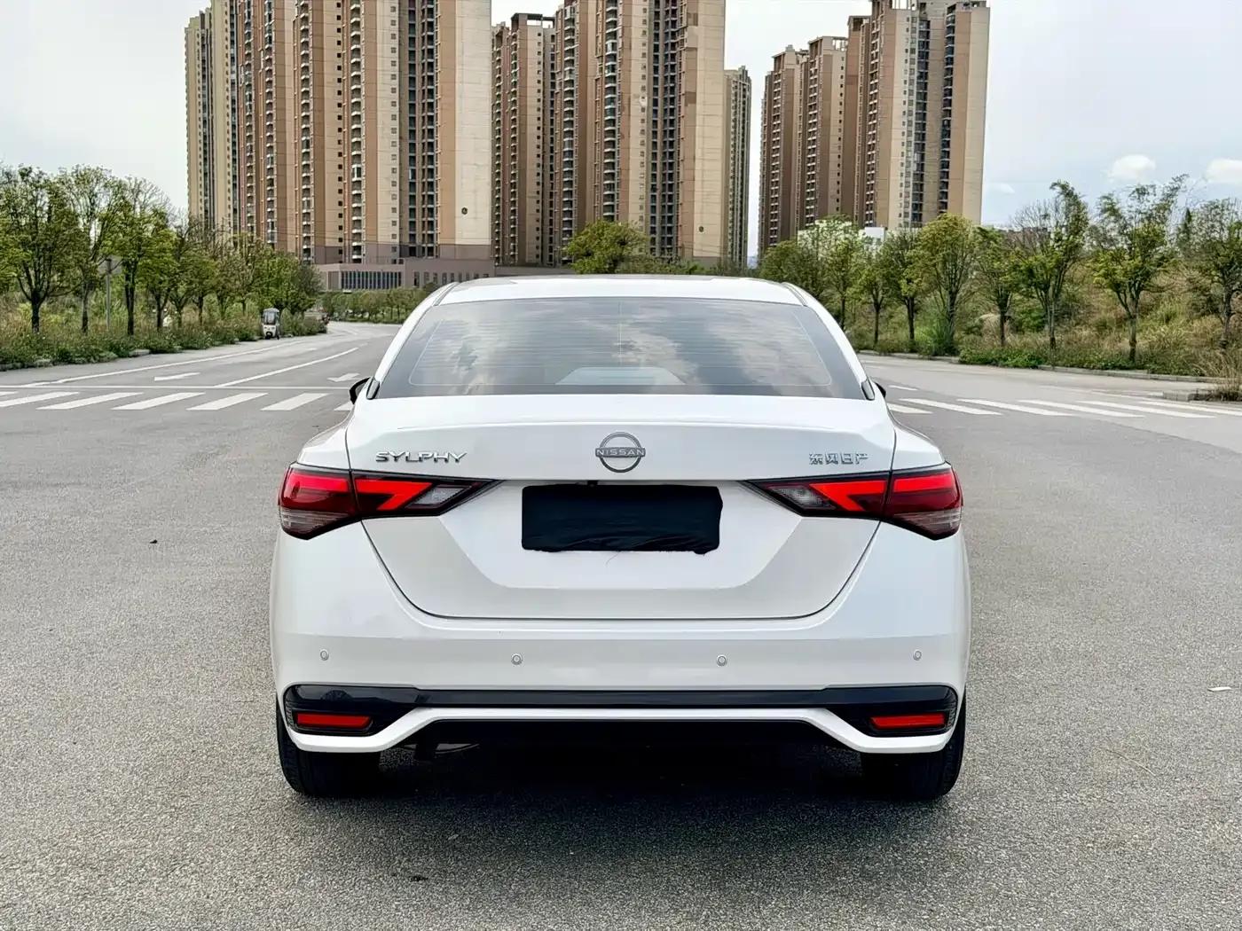 Nissan Sylphy 2023 1.6L CVT Enjoy Edition — миниатюра 5