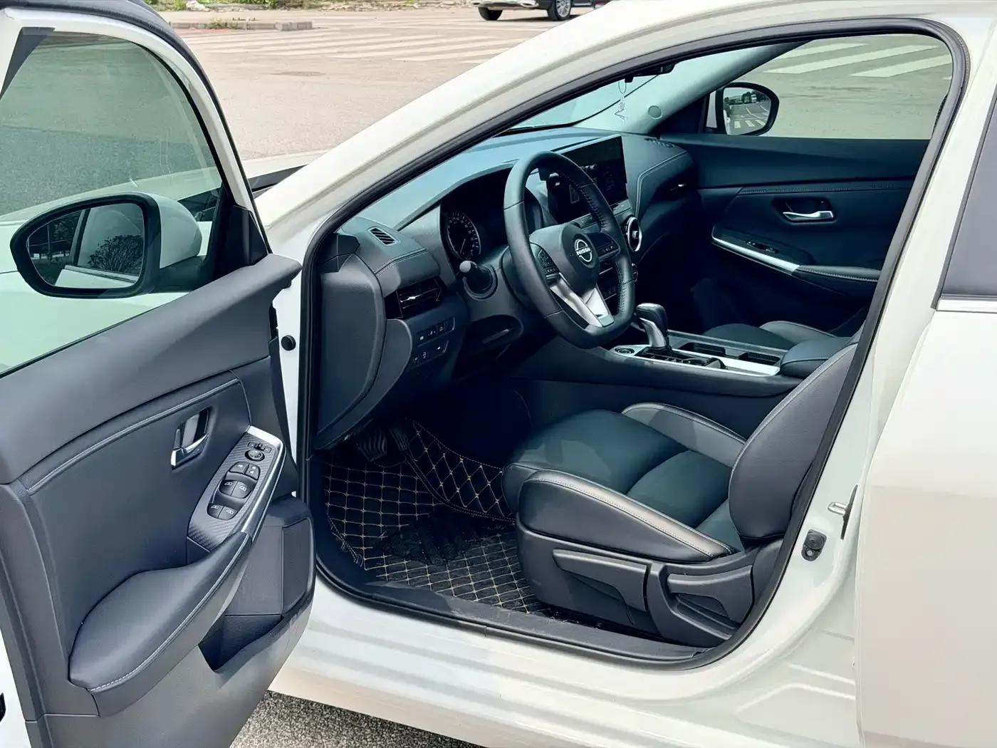 Nissan Sylphy 2023 1.6L CVT Enjoy Edition — миниатюра 8