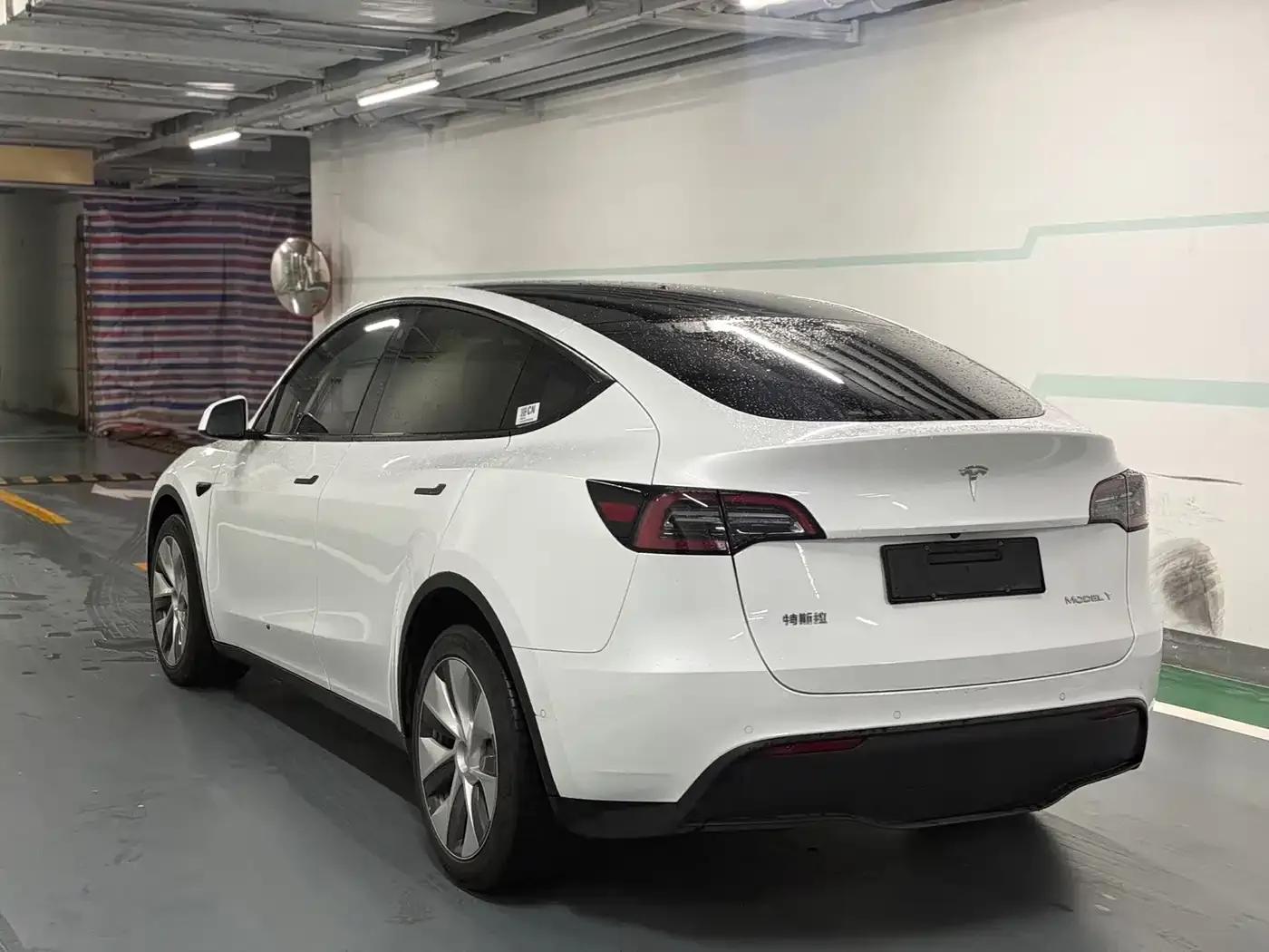 Model Y 2022 Facelift Long Range All-Wheel Drive Version — миниатюра 5