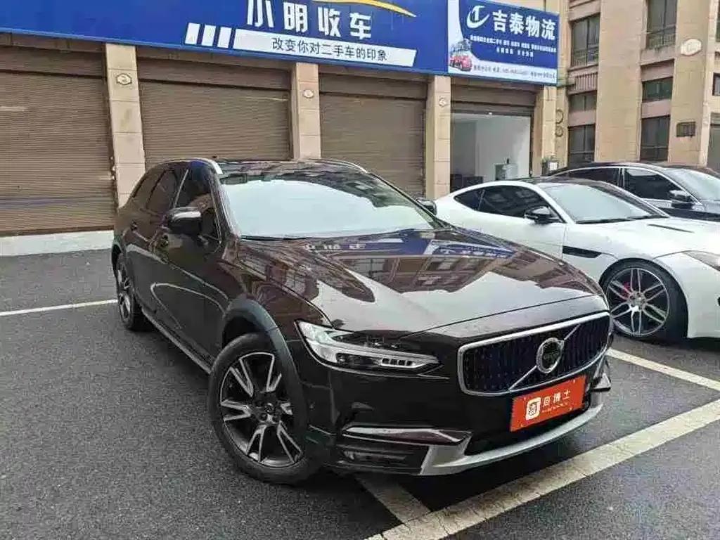 2017 Volvo V90 Cross Country T5 AWD Ultimate Edition — миниатюра 2