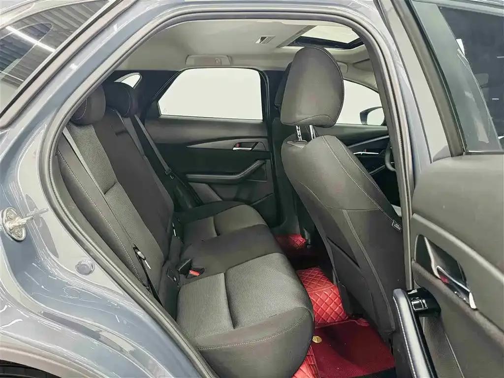 Mazda CX-30 2020 2.0L Automatic Elegance Edition — миниатюра 25