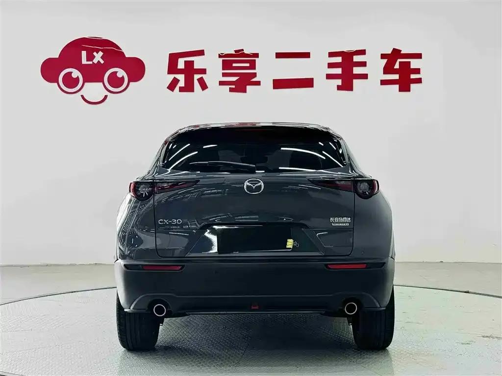 Mazda CX-30 2020 2.0L Automatic Elegance Edition — миниатюра 4