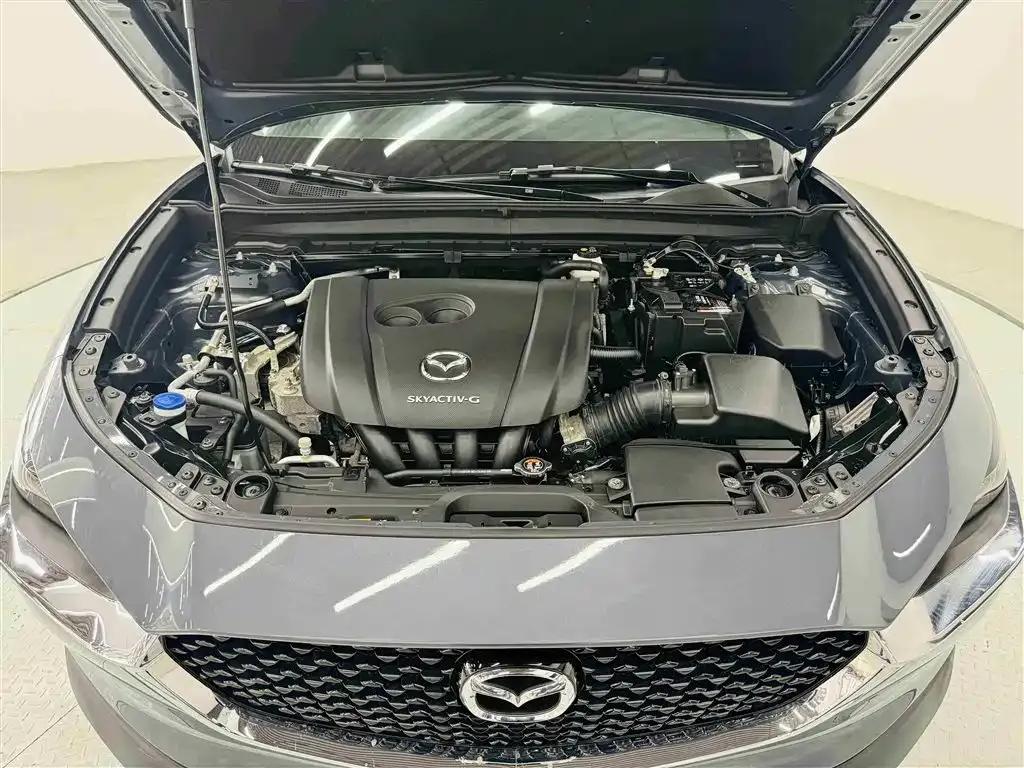Mazda CX-30 2020 2.0L Automatic Elegance Edition — миниатюра 31