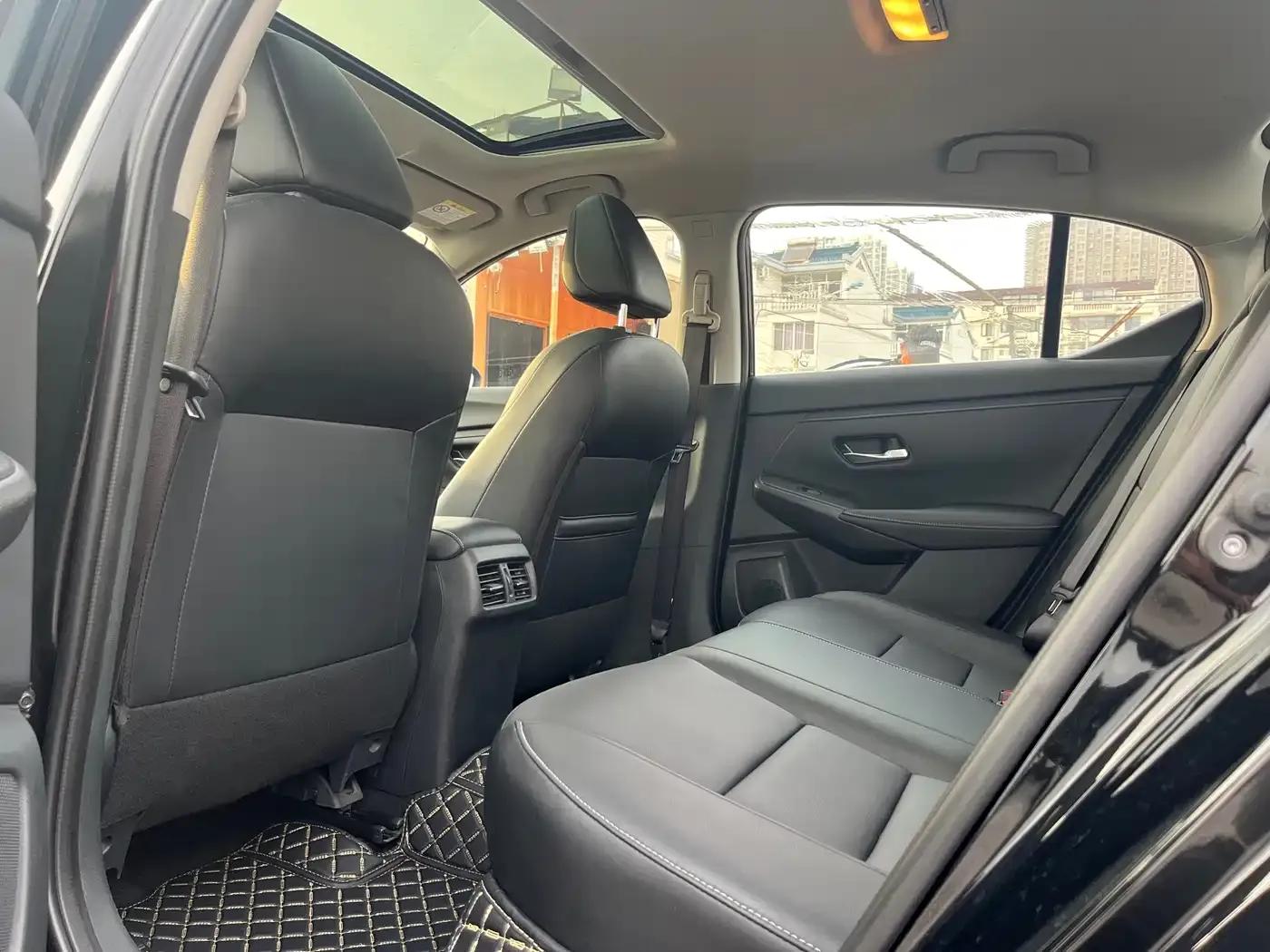Nissan Sylphy 2020 1.6L XL CVT Enjoy Edition — миниатюра 9