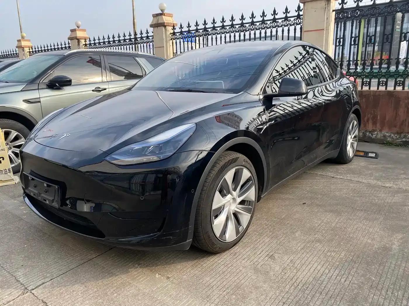 Model Y 2022 Facelift Rear-Wheel Drive Version — миниатюра 1