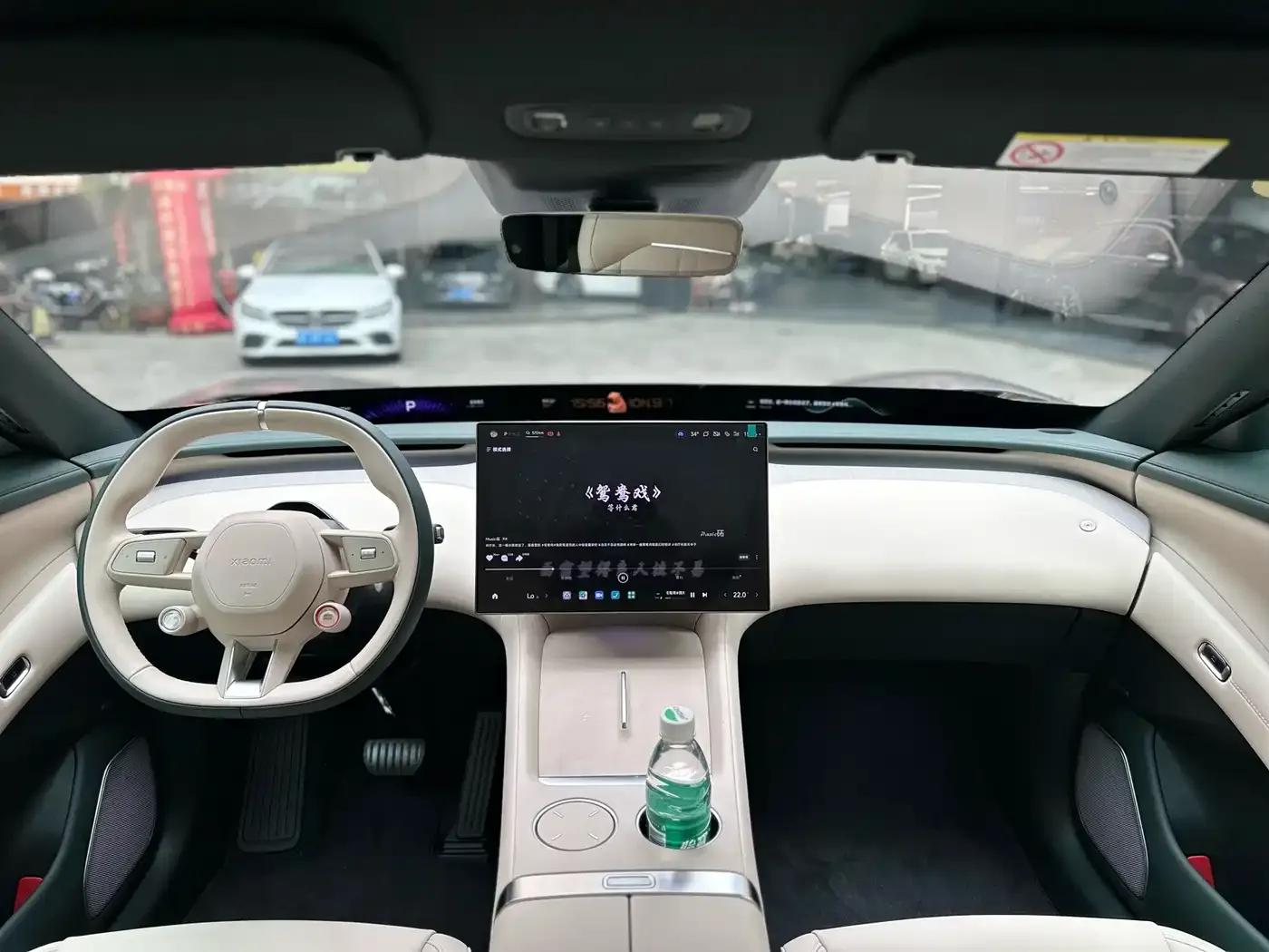 Xiaomi YU7 2025 Ultra-Long Battery Life All-Wheel Drive Pro Edition — миниатюра 10