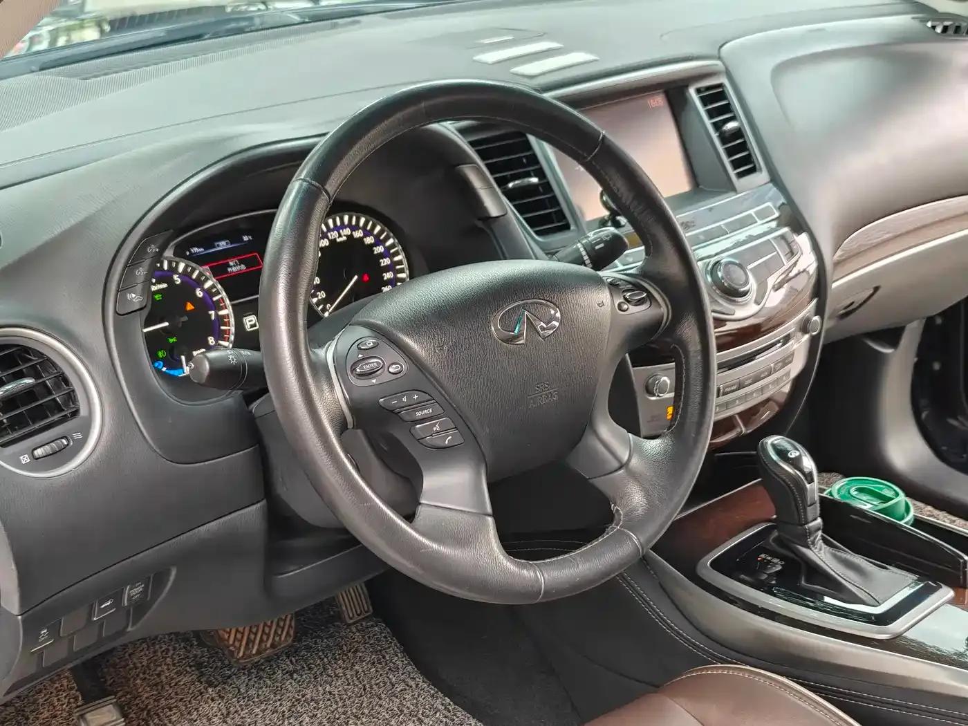 Infiniti QX60 (Imported) 2018 2.5 S/C Hybrid 2WD Champion Family Edition — миниатюра 8