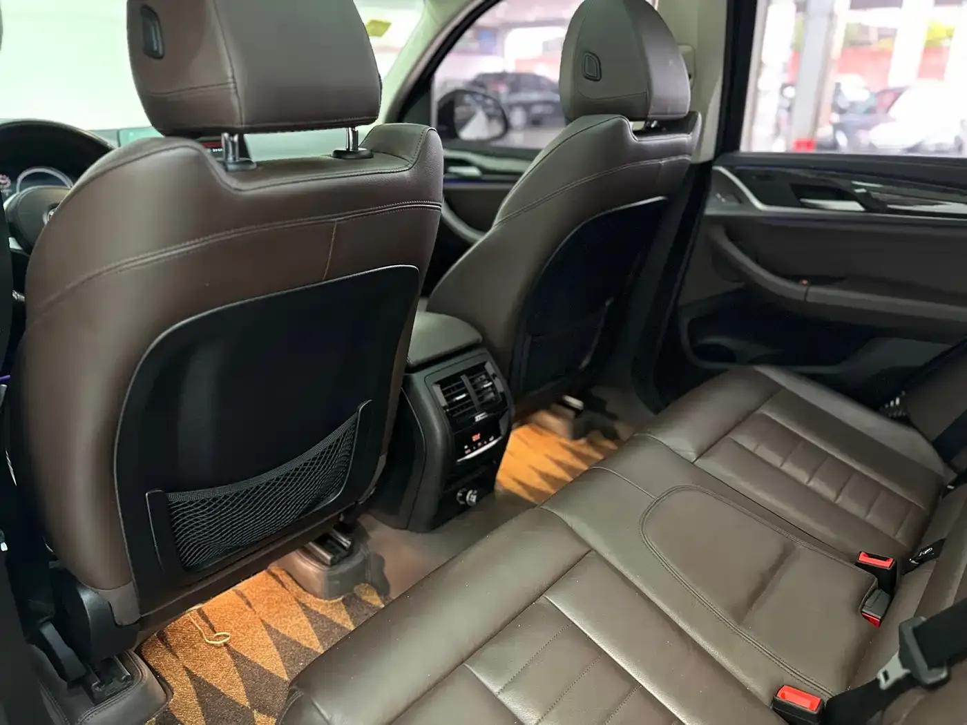 BMW X3 2018 xDrive30i Leading M Sport Package (China V Emission Standard) — миниатюра 9