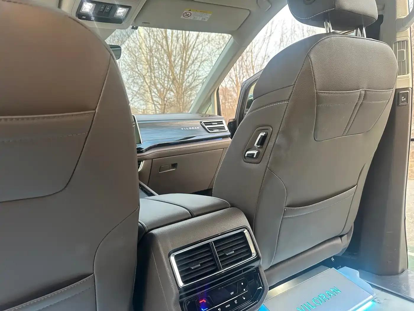 Viloran 2023 380TSI Premium Edition — миниатюра 7