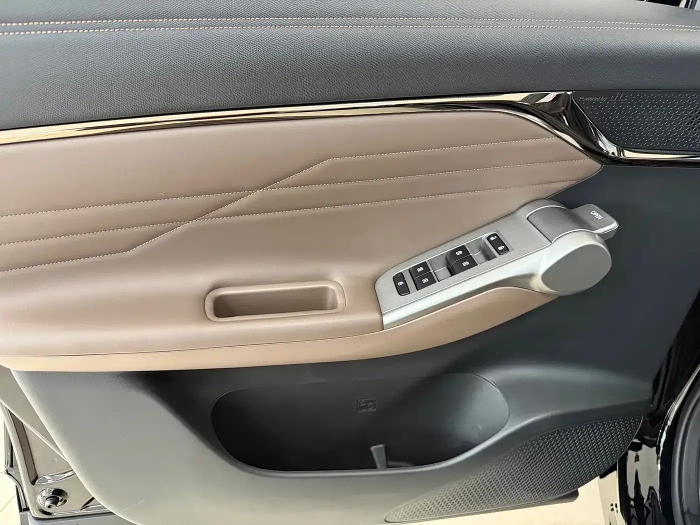 Trumpchi GS4 2024 MAX 1.5T Flagship Edition — миниатюра 10