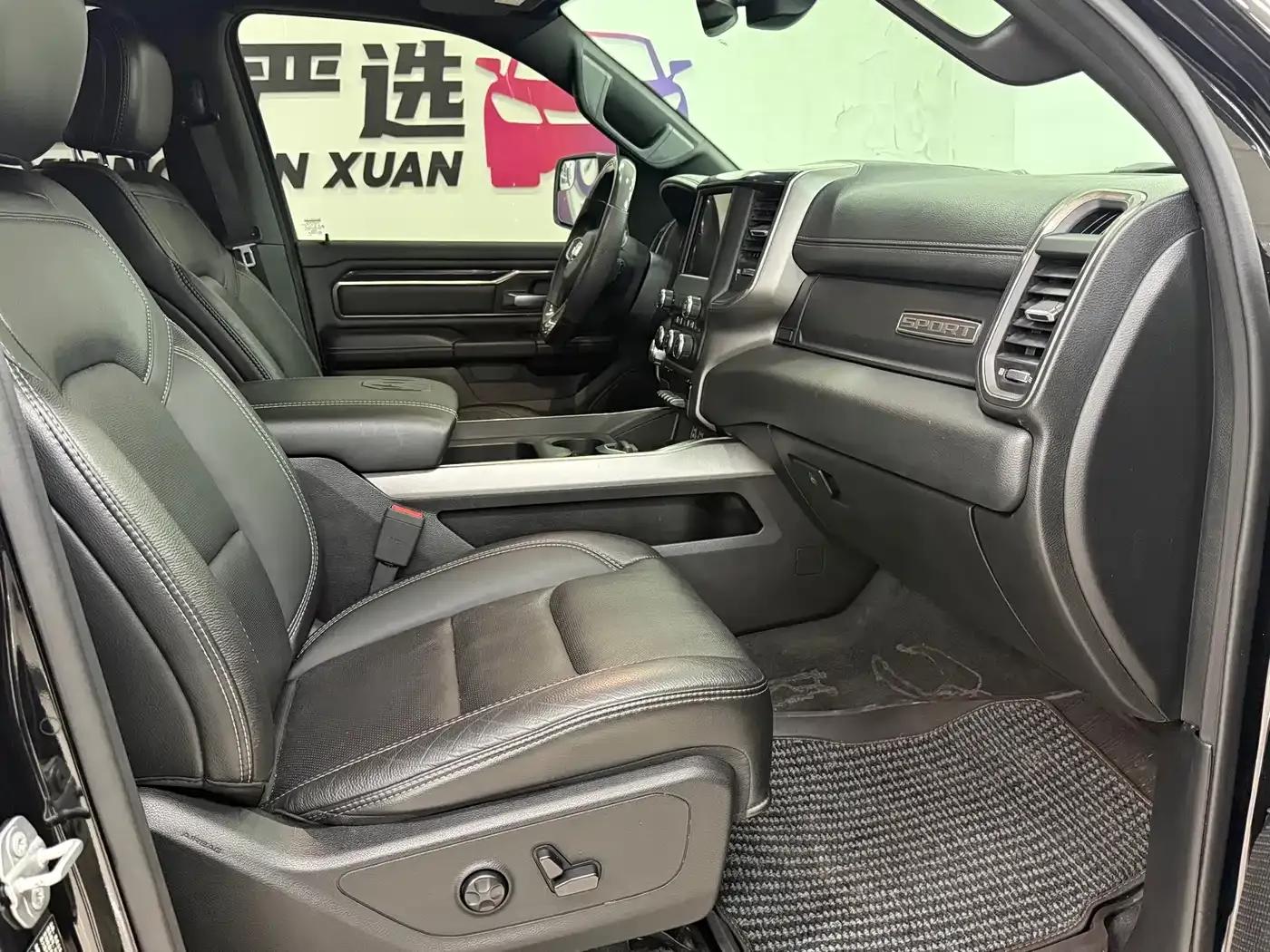 RAM Trucks 2020 1500 5.7L Sport Edition — миниатюра 11