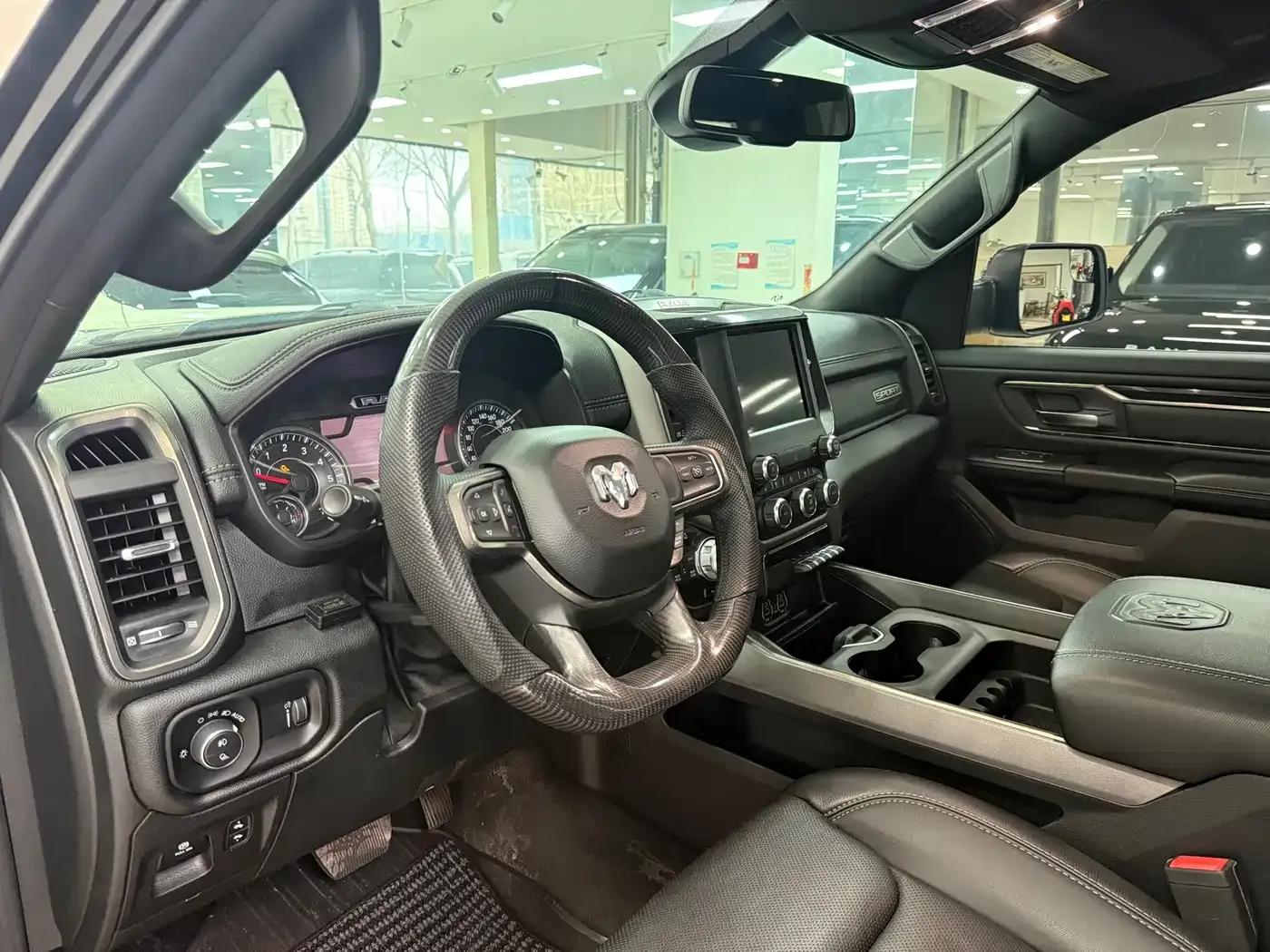 RAM Trucks 2020 1500 5.7L Sport Edition — миниатюра 8