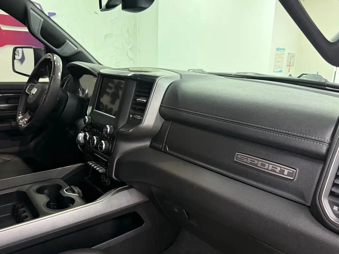RAM Trucks 2020 1500 5.7L Sport Edition — миниатюра 10