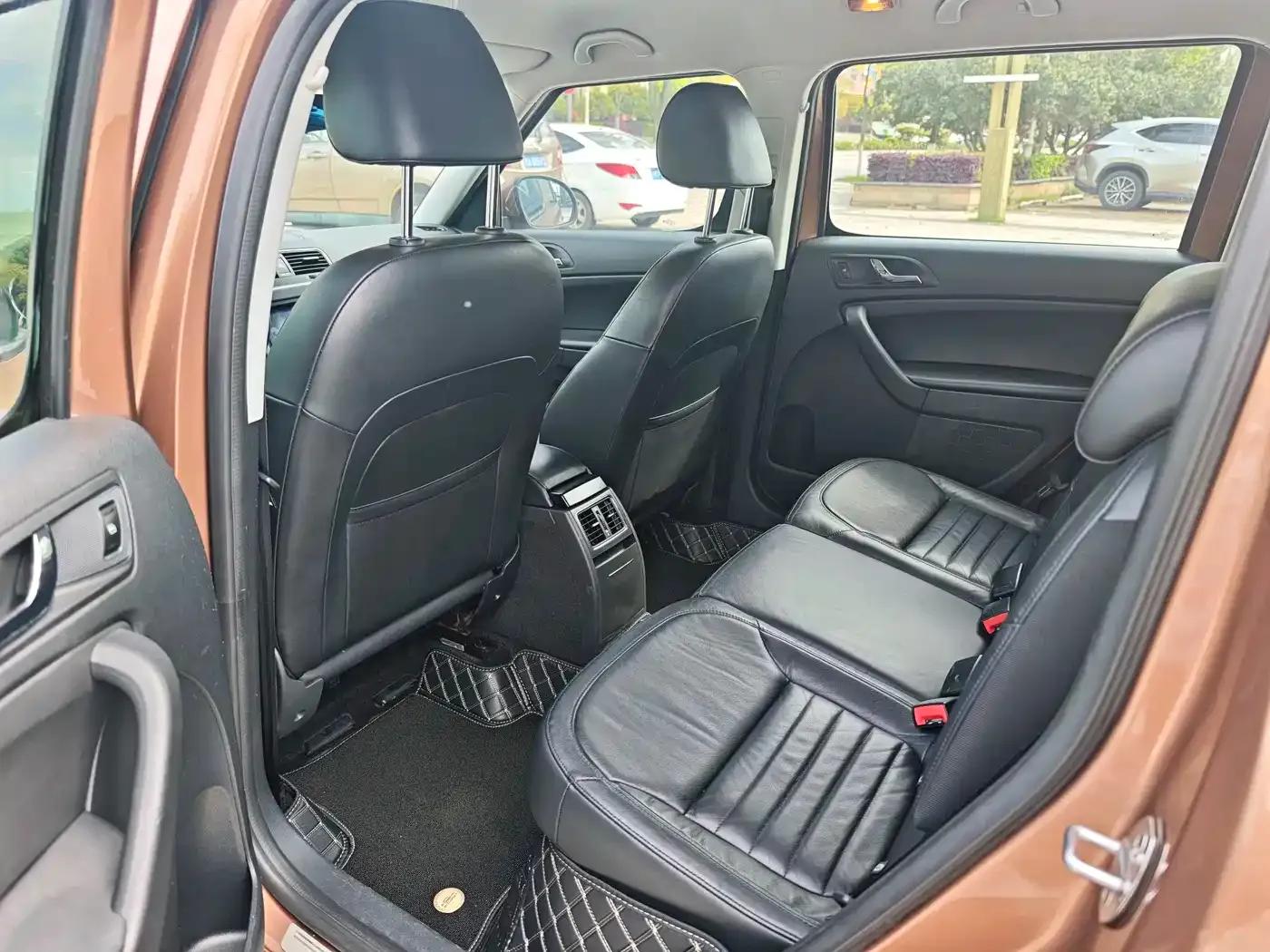 Yeti 2014 1.8TSI DSG Polar Edition — миниатюра 8