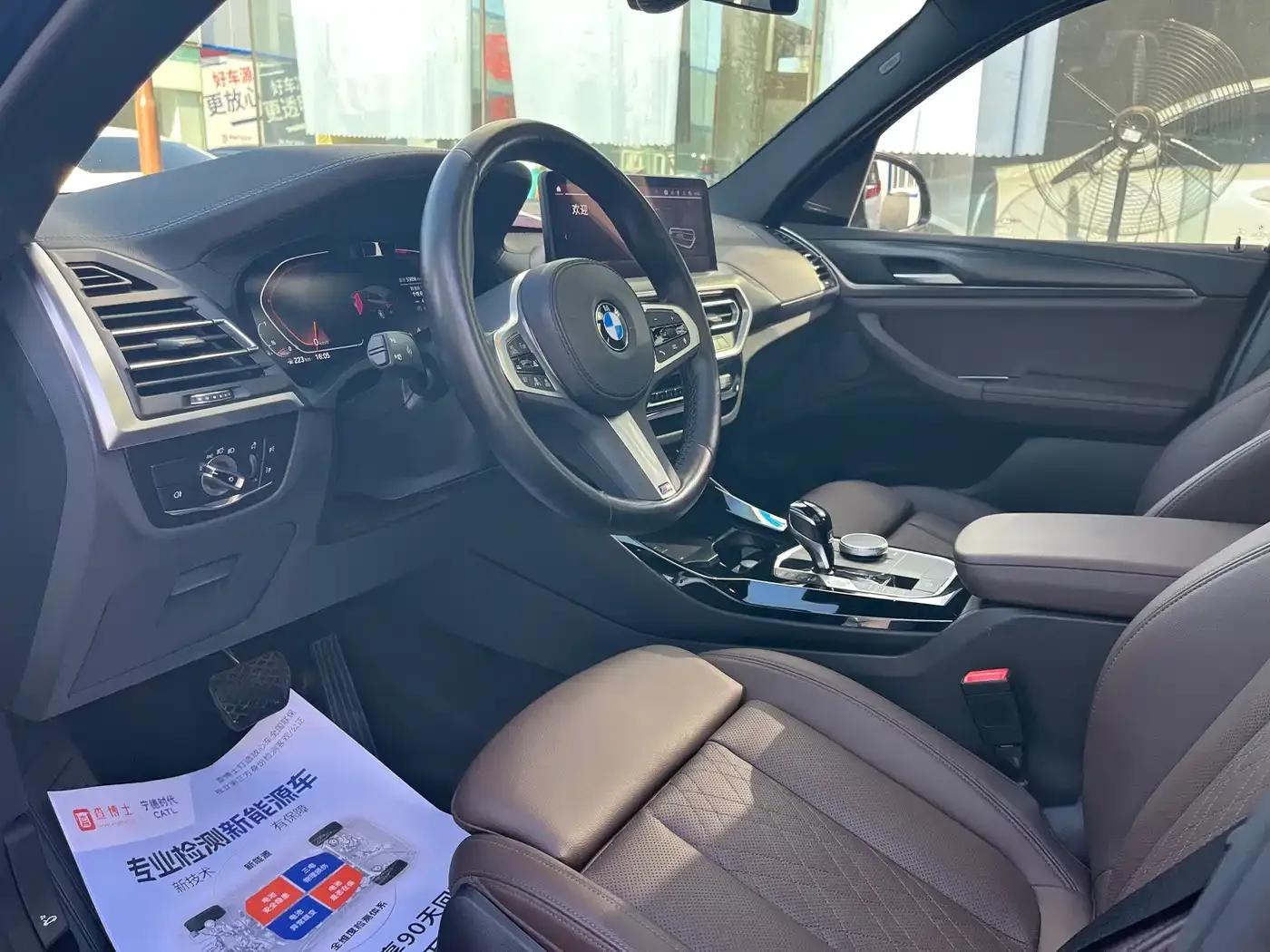 BMW X3 2022 xDrive30i Luxury M Sport Package — миниатюра 4