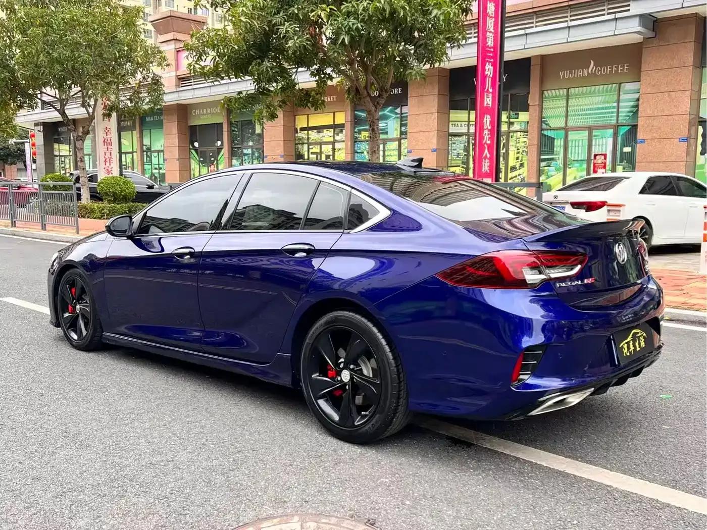 Buick Regal 2021 GS 28T Premium — миниатюра 6