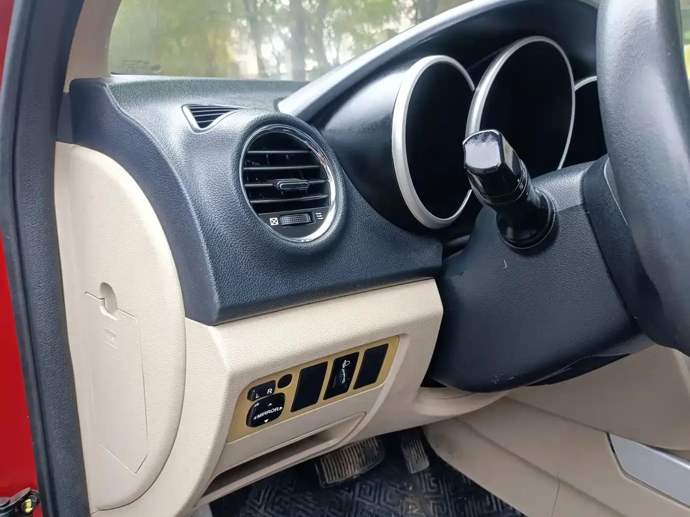 Changan Eado 2012 1.6L Automatic Deluxe (National IV Emission Standard) — миниатюра 19